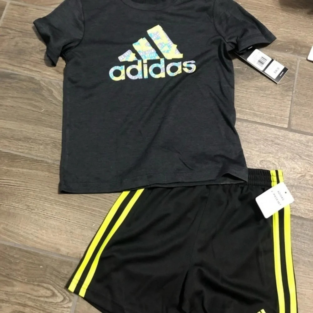 NWT boys adidas set neon and black